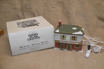 (#17) Department 56 SCROOGE & MARLEY COUNTING HOUSE Heritage Dickens Village Series In Orig. Box