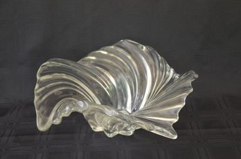 70) Clear Crystal Swirl Design Vase Bowl Centerpiece