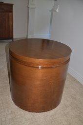 Vintage Solid Wood 24' Round End Table