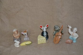 (#97) Mini Salt And Pepper Shakers ( 9 Pieces) Cat, Mouse