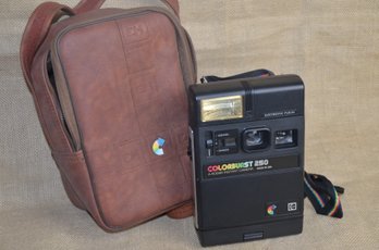 (#117) Kodak Instant Camera Colorburst 250 Electronic Flash Battery Operated (battery Corroded)