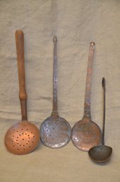(#43) Vintage Colonial Copper Handmade Skimmer Kitchen Decor