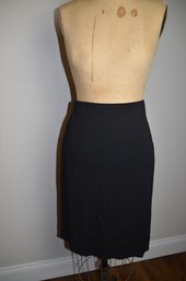 (#144BS) Elastic Waist Nylon Skirt Size Medium