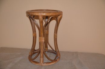 316) Rattan Side Accent Table 12' Round By 18'H