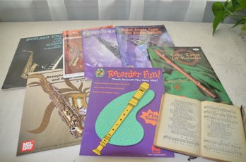 (#82) Assorted Lot Of Saxophone And Recorder Music Sheet Booklets