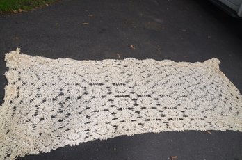(#154) Vintage Hand Crochet Bed Coverlet Approx. 100x96