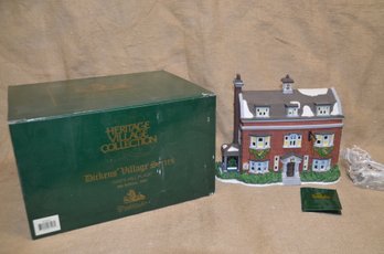 (#33) Department 56 GAD'S HILL PLACE 6TH Edition 1997 Heritage Dickens Village Series In Orig. Box