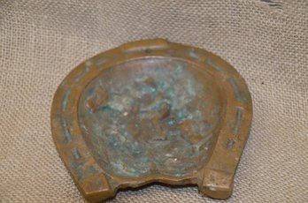 (#56) Brass Bronze Horse Shoe Shape Decorative Ash Tray 5'