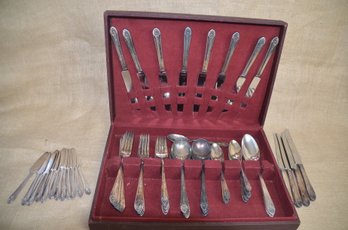 (#4) Rogers & Bros Silver-plate Flatware Set In Storage Box 77 Pieces Service Of 12