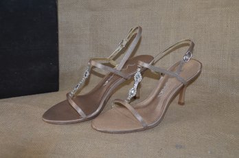 (#105DK) Nina Taupe 'Royal' Dress Shoe Rhinestone Detail Size 7.5 With Box