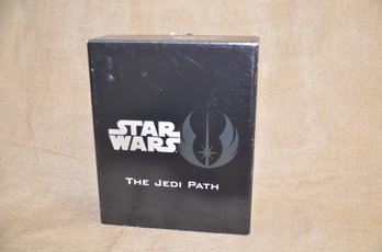 (#5) Unopened Star Wars  The Jedi Path Manual For Students Of The Force 2010 Lucas Books
