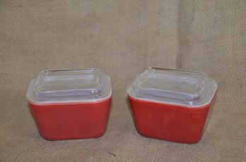 148) Vintate Set Of 2 Pyrex Red Refrigerator Dish 501 With Lids