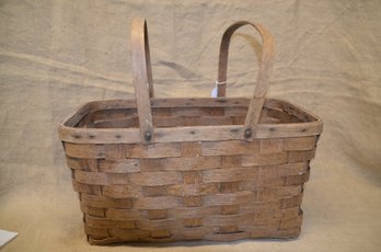 (#71) Vintage Large Rectangle Wicker Basket