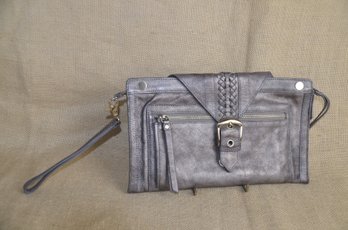 (#162BS) Wristlet Silver Handbag 11x7