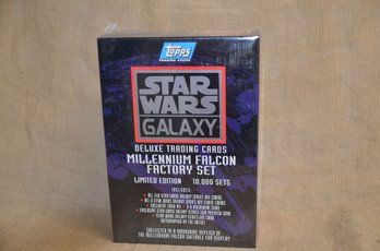 (#10) Unopened Star Wars Topps Trading Cards Deluxe Millennium Falcon Factory Set 1993