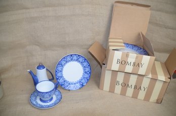 (#18) Bombay Blue & White Dessert / Luncheon NEW In Box Set Serve Of 7 Total 15 Pieces