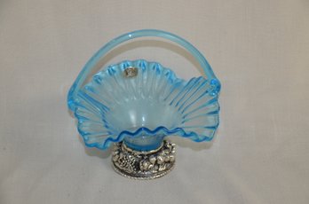 81) Vintage Lavoratyo Mano Italy Blue Glass Ruffled Basket Metal Silver Footed Base 8'H