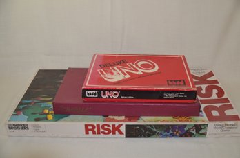 86) Set Of 3 Games: Scrabble, Risk, Deluxe Uno Game
