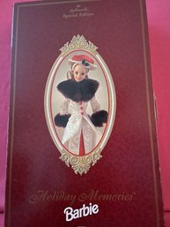 (062) Vintage 1995 Mattel HOLIDAY MEMORIES Barbie, Hallmark Series