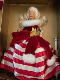 (068) Vintage 1995 Mattel PEPPERMINT Barbie, Winter Princess Series