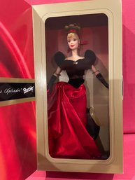 (074) Vintage 1998 Mattel WINTER SPLENDOR Barbie, Avon Exclusive