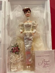 (083) Vintage 1996 Mattel ROMANTIC ROSE BRIDE, Wedding Flower Collection