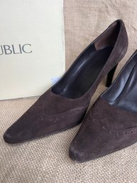 (#231) Vintage Brown Suede Banana Republic Size 6 Heel Shoe Seville Style In Orig. Box