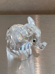 (#104) Swarovski Crystal Mini Elephant Figurine Metal Tail 2.5'H