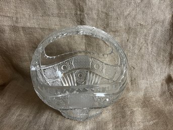 101) Vintage Large Lead Cut Crystal Fruit Basket With Handle 10'H