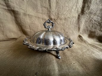 113) Ornate Silver Plated Footed Serving Bowl With Lid 10' Round