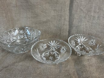 156) Set Of 3 Small Glass Bowls