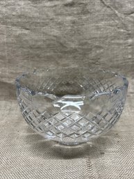 151) Vintage Cut To Clear Large Heavy Crystal Round Centerpiece / Salad / Fruit  Bowl 9' Diag. 6'H