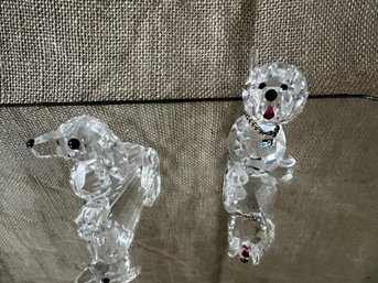 31) Miniature Crystal Glass Dogs Set Of 2 ( Some Chips)