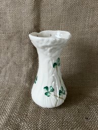 77) Bellek Ireland Bud Vase 4.5