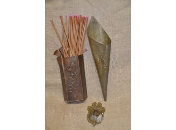 123) Brass Wall Hanging Match Stick Lighter Holders And Brass Hard Ware
