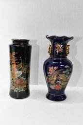 2 Vases