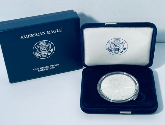 2015 W SILVER AMERICAN EAGLE PROOF .999 ONE TROY OUNCE DOLLAR COIN IN BOX & CASE! COA NOT INCLUDED