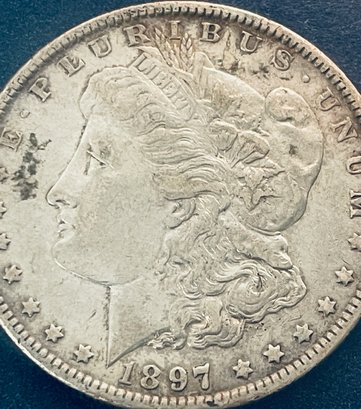 1897-O MORGAN SILVER DOLLAR COIN
