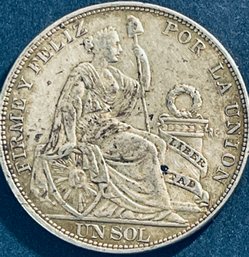 FOREIGN COIN - 1915 PERU 1 SOL SILVER COIN - XF!