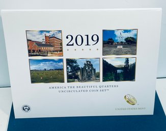UNITED STATES MINT 2019  AMERICAN THE BEAUTIFUL QUARTERS COINS- UNCIRCULATED COIN SET - IN OGP