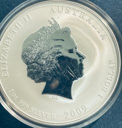 COLLECTOR BULLION - 2009 AUSTRALIAN 2 DOLLARS -LUNAR YEAR OF THE OX-  1 OZT .999 FINE SILVER ROUND COIN