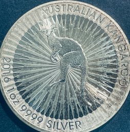 2016-P AUSTRALIAN KANGAROO - 1 OZT .999 FINE SILVER $1 DOLLAR COIN - TONED - SEE PICTURES