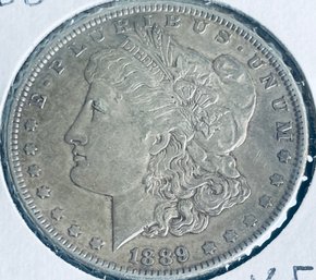 1889 MORGAN SILVER DOLLAR COIN - XF