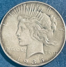 1935 PEACE SILVER DOLLAR COIN - SEMI-KEY DATE!