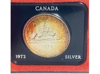 1972 CANADA UNCIRCULATED $1 DOLLAR SILVER COIN IN DISPLAY BOX - OGP - TONED!