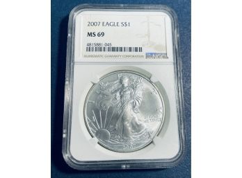 2007 SILVER AMERICAN EAGLE $1 99.9 PERCENT FINE SILVER ROUND - NGC GRADED -MS69