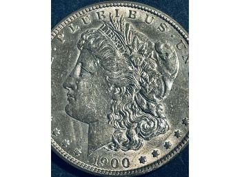 1900 MORGAN SILVER DOLLAR COIN
