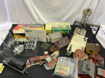 Vintage Assorted Kibri, Walthers Cornerstone, And Revell Sets And Accessories For Trains