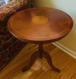 Pretty Round Table With Wood Inlaid
