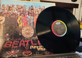 Beatles Sgt Peppers Lonely Hearts Club Band Vinly Album In Very Good Condition